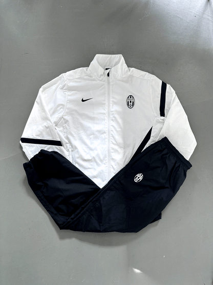 Tuta juventus anno 2008/2009